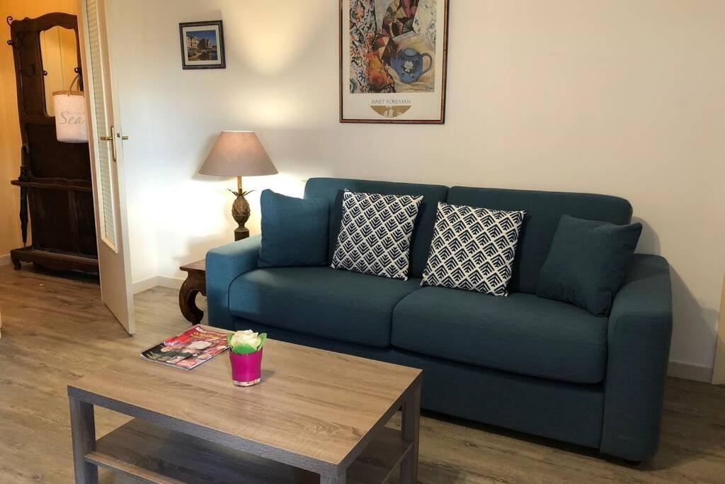 Charmant Appartement Bord De Mer, Plage Cagnes-sur-Mer Luaran gambar