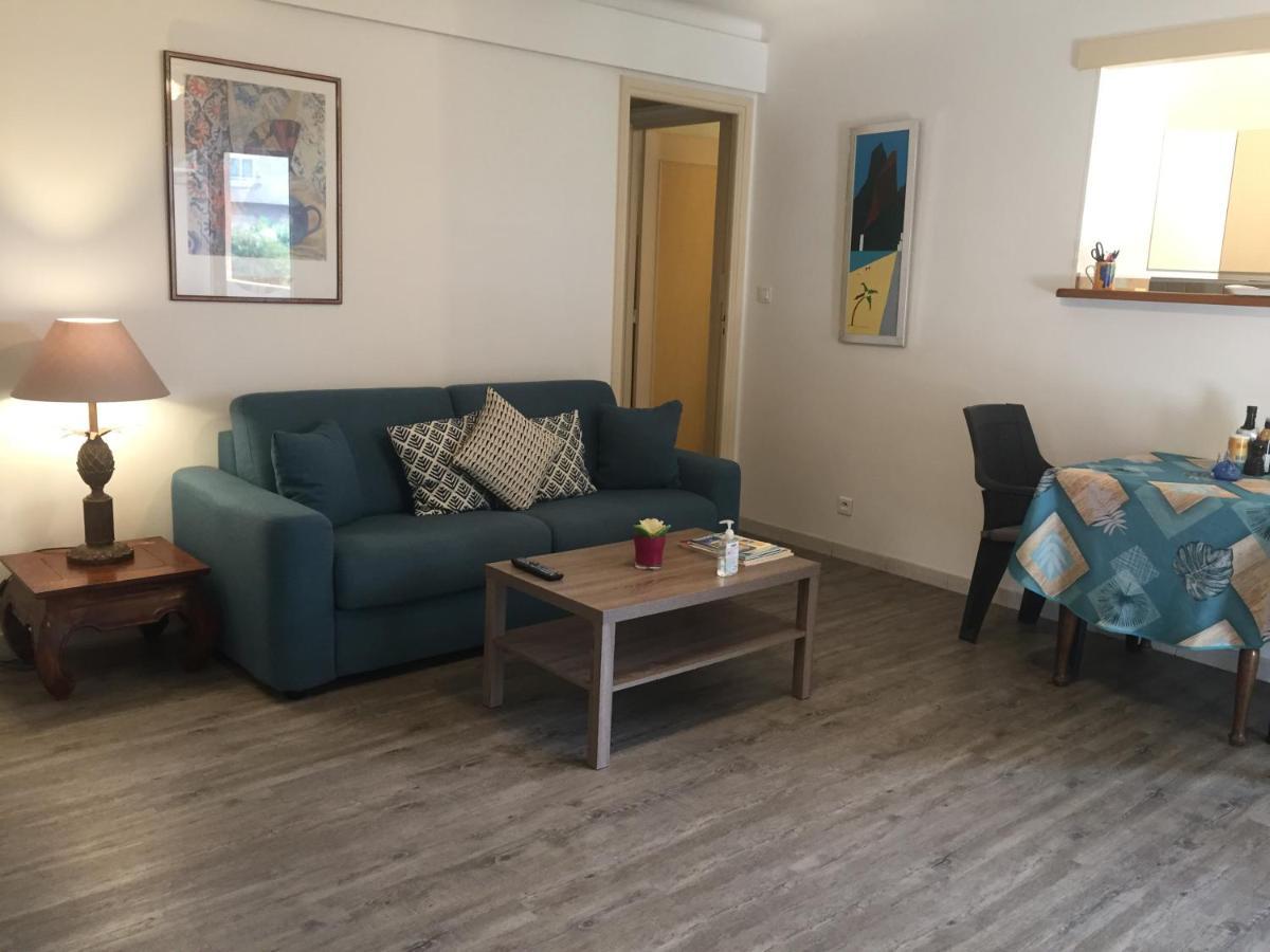 Charmant Appartement Bord De Mer, Plage Cagnes-sur-Mer Luaran gambar